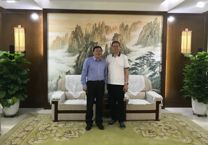 博濟醫(yī)藥董事長王廷春一行赴河南仲景宛西制藥考察交流