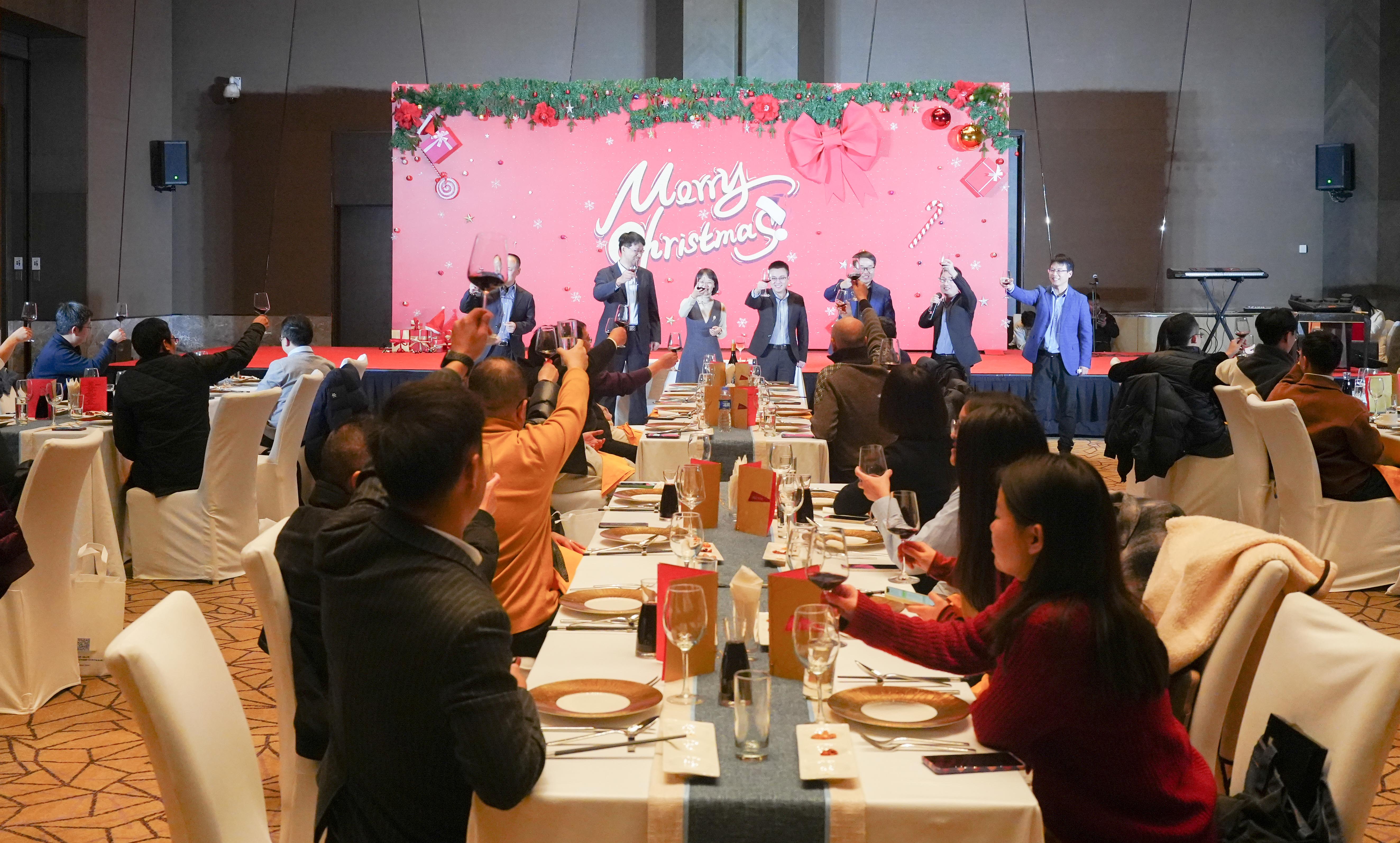 博濟(jì)圣誕 | 新藥榮光，必定有您！